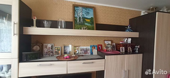 Стенка в гостиную бу