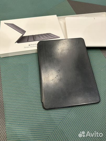 iPad Pro Smart Keyboard Folio клавиатура/чехол