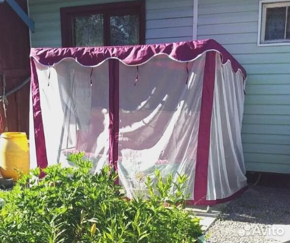 Крыша с сетками для садовых качелей