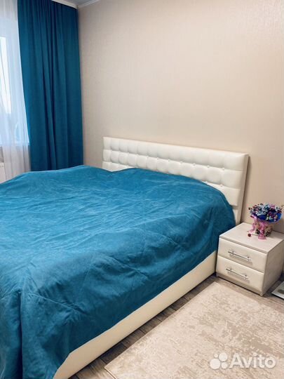 Покрывало для кровати и прикроватный коврик