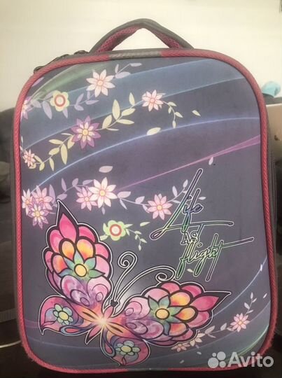 Отдам Рюкзак школьный для девочки бу Stavia