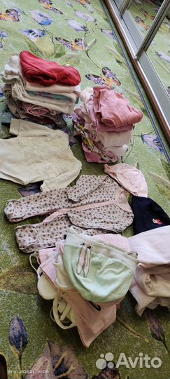 Пакет одежды человечки, бодики на девочку до 1,5 л