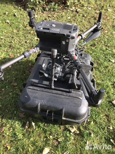 Квадрокоптер DJI Matrice 300 RTK с камерой H20T