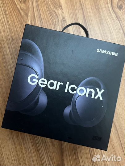 Новые Беспроводные наушники samsung gear iconx