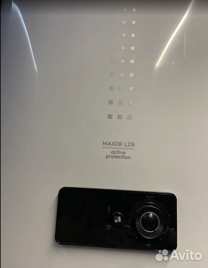 Водонагреватель Electrolux EWH 80 Major LZR 3
