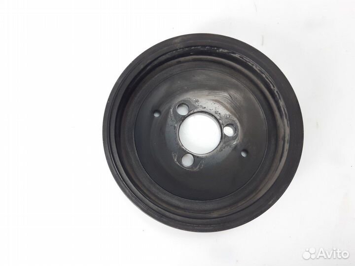 Шкив помпы Volkswagen Touareg 3.0 TDI BKS 2009