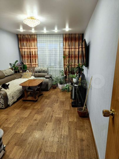 3-к. квартира, 53 м², 2/5 эт.