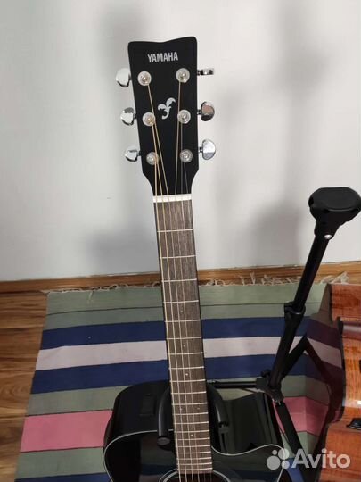 Электроакустическая гитара Yamaha fgx800c bl и nt