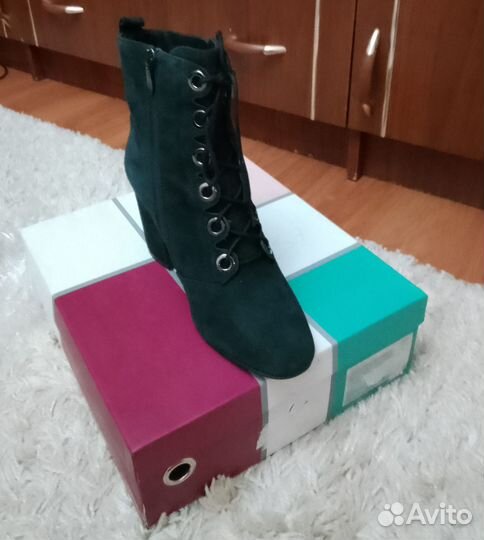 Ботинки женские 38 размера