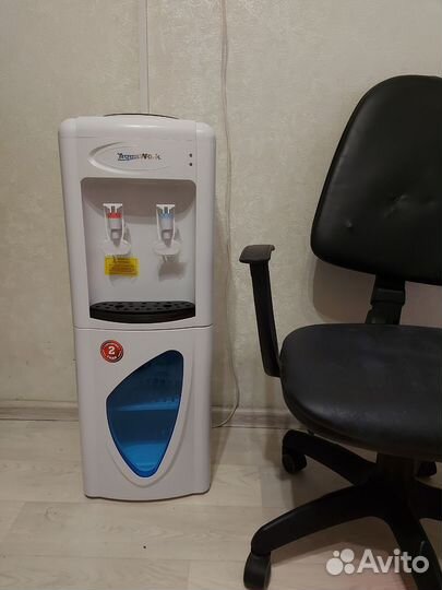 Кулер (диспенсер)для воды aqua work 0.7 LKR