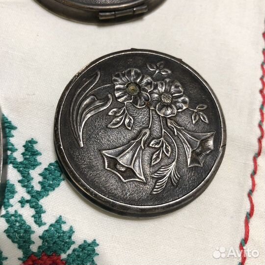 Пудреница СССР