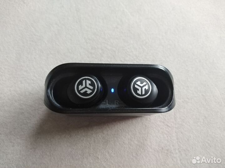 Беспроводные наушники