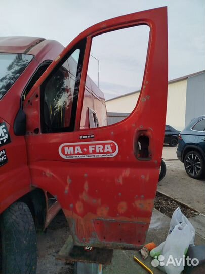 Дверь передняя левая правая fiat ducato 250