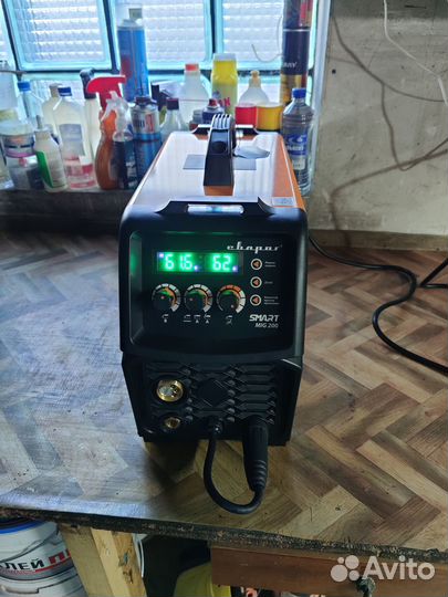 Сварочный инвертор Сварог MIG 200 real SMART