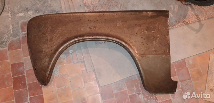 Переднее левое крыло ваз 2101