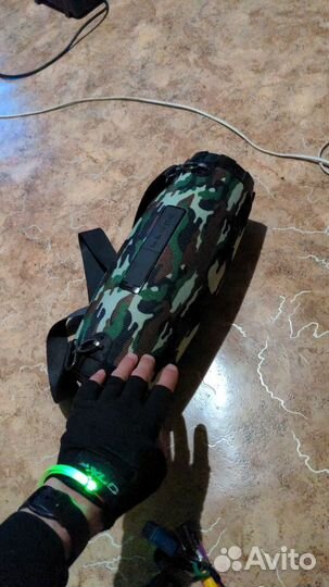 Блютуз колонка