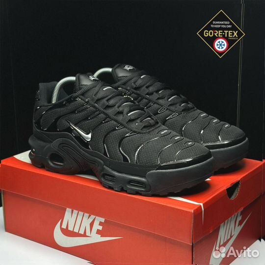 Кроссовки зимние Nike Air Max Tn Plus black