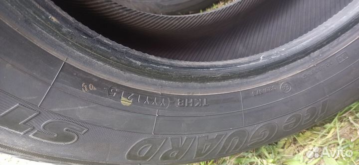 Yokohama Ice Guard IG35 215/65 R16 102