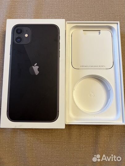 iPhone 11, 128 ГБ