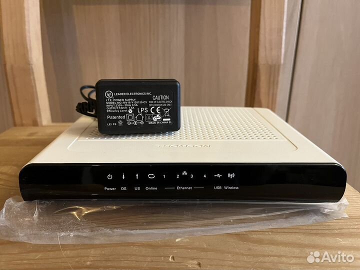 Wifi роутер Thomson TCW770