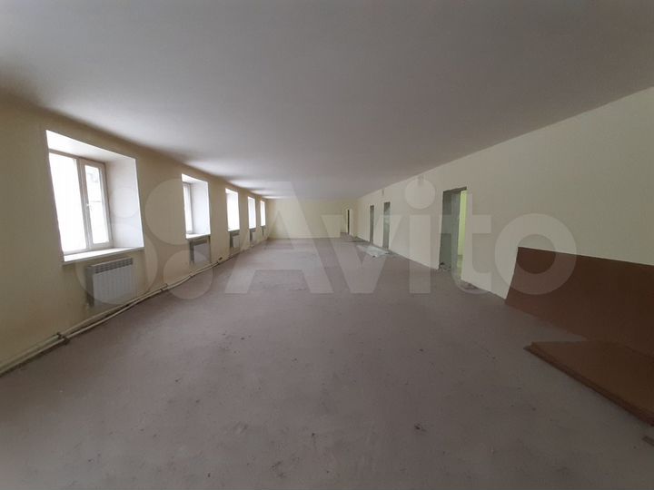 Свободного назначения, 970 м²