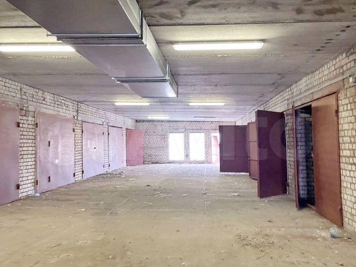 Машиноместо, 20 м²