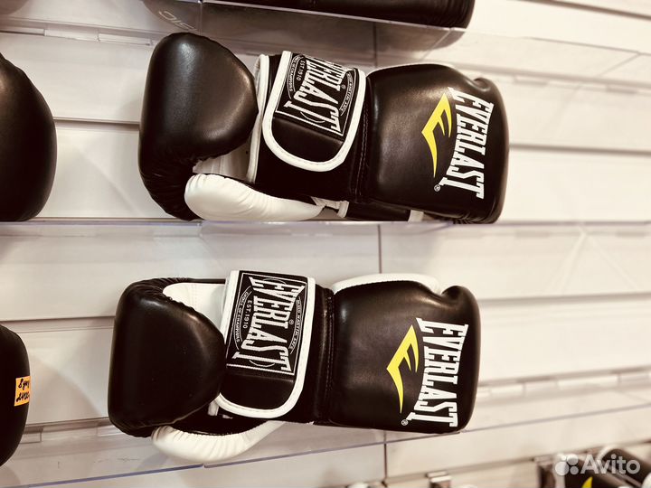 Перчатки боксерские