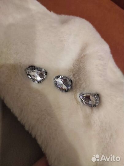 Шапка бежевая женская пушистая новая