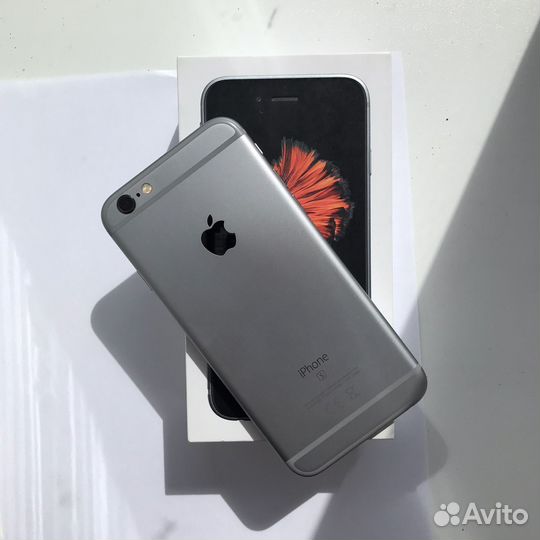 iPhone 6S, 32 ГБ