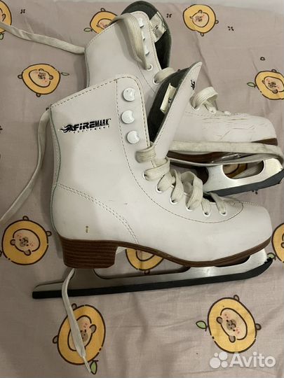 Коньки фигурные 34р