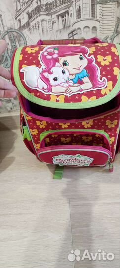 Школьный рюкзак для девочки