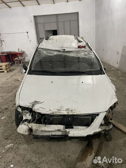 LADA Largus 1.6 МТ, 2013, битый, 250 000 км