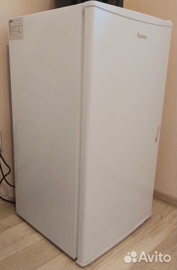 Холодильник маленький Бирюса 90