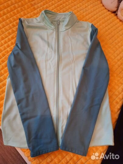 Спортивный костюм для девочки 152-158