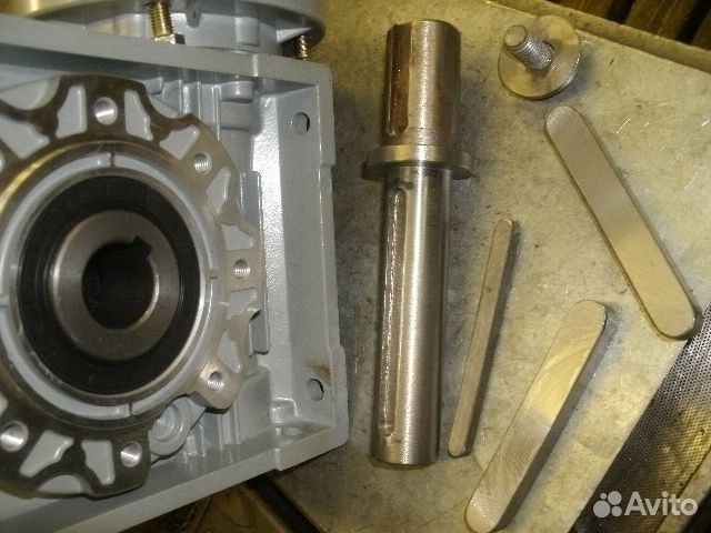 Шпонпазы под шпонки и шпонки