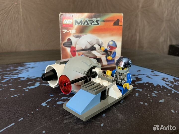 Lego life on store mars