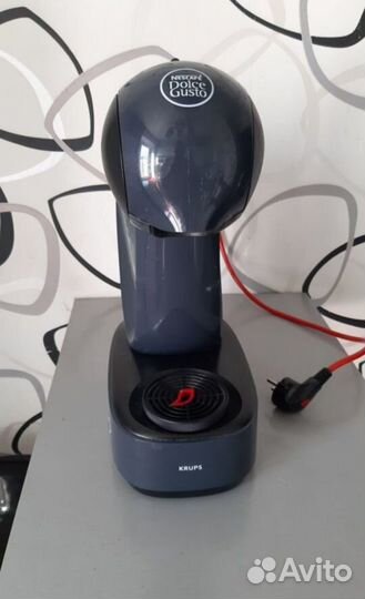 Кофемашина капсульная Nescafe Dolce gusto