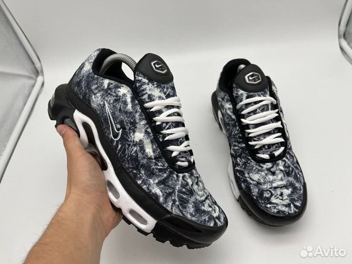 Nike air max tn plus (42 размер)