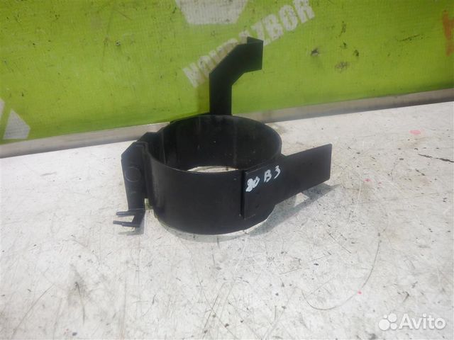 Кронштейн Ауди 80 90 Б3