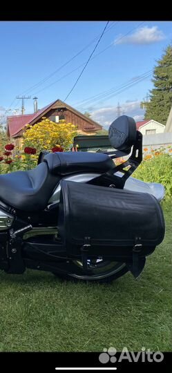 Боковые кожанные кофры для мотоцикла