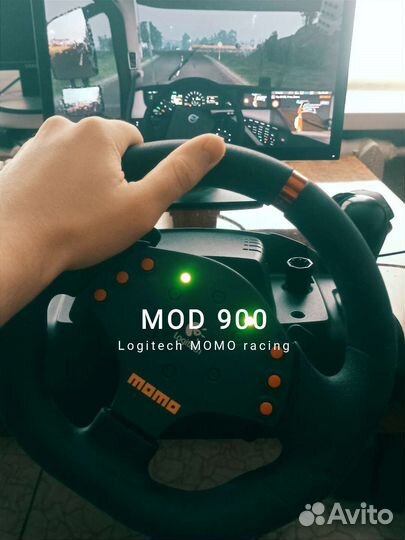 Руль Logitech momo racing 900 градусов