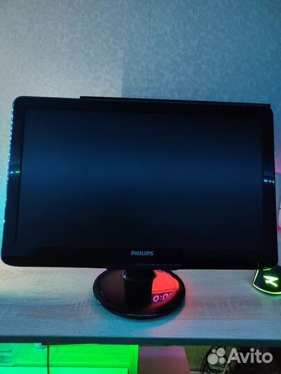 Монитор Philips