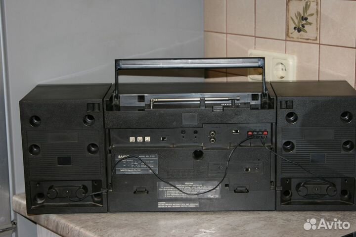 Магнитофон sanyo concert series C 33