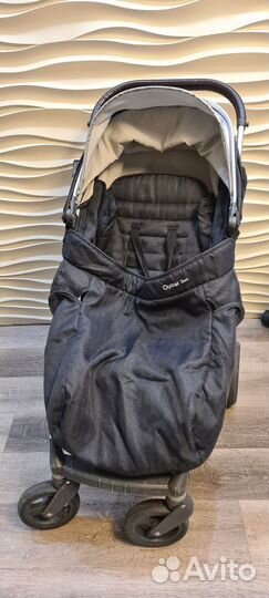 Коляска прогулочная oyster zero