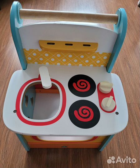 Детская деревянная кухня-ходунки ELC