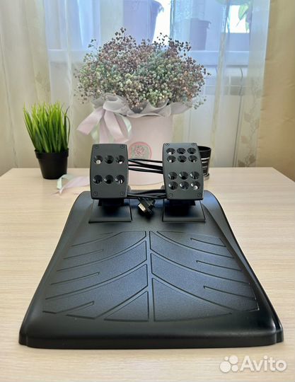 Игровой Руль logitech driving force gt 900