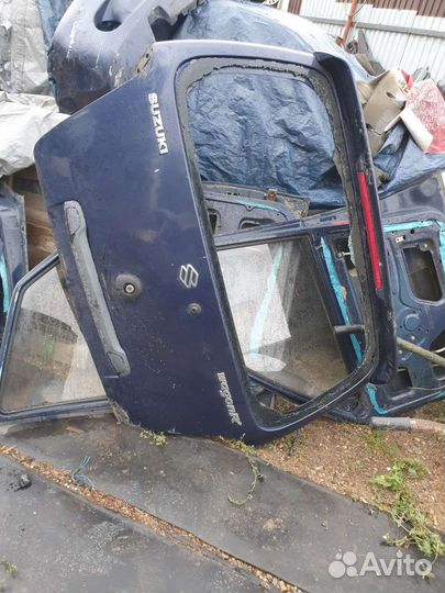 Крышка багажника на сузуки вагон R