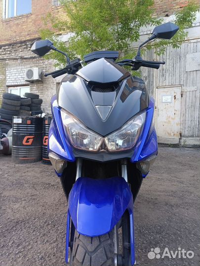 Скутер ARC 125