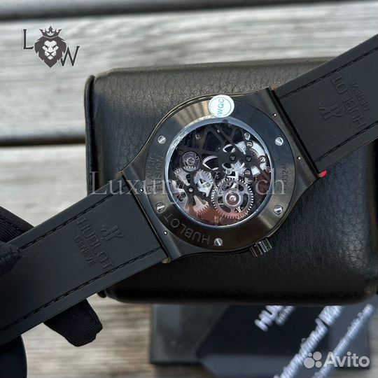 Часы Hublot Classic Fusion 45mm Tourbillon