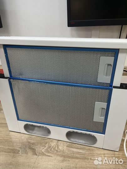 Встраиваемая вытяжка Elikor Интегра 50П-400-В2Л